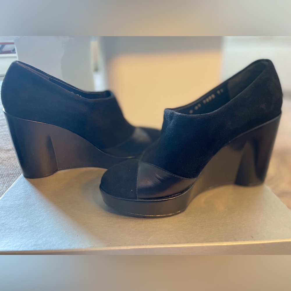 Robert Clergerie black platform Wedge w/suede